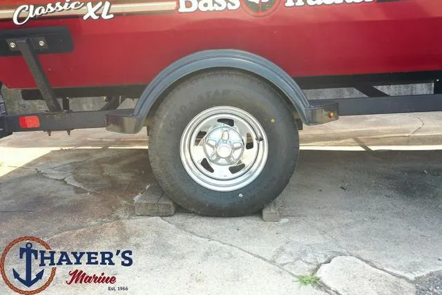 Slide: The Image of Tracker Bass Tracker Classic XL 2024 - 20