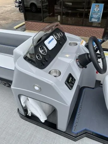 Slide: The Image of Veranda VS25RCT 2025 - 18