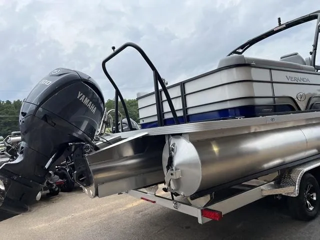 Slide: The Image of Veranda VS25RCT 2025 - 8