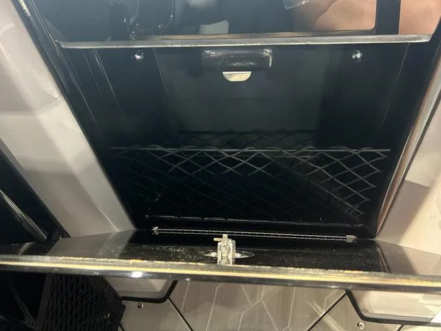 Slide: The Image of Yamaha 255XE 2024 - 10