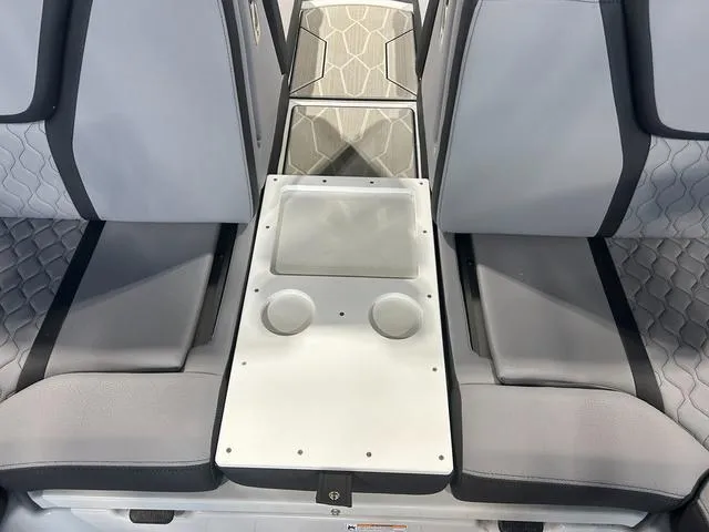 Slide: The Image of Yamaha 255XE 2024 - 8