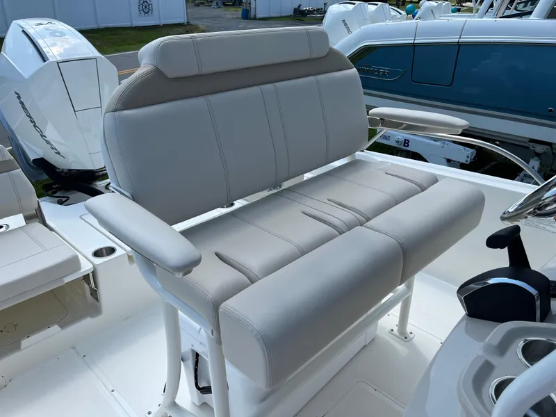 Slide: The Image of 2024 Boston Whaler 250 Dauntless boat seating and helm station. - 12