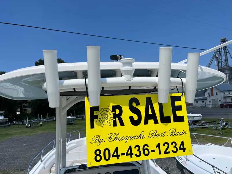 Slide: The Image of For Sale sign on 2024 Boston Whaler 250 Dauntless boat at Chesapeake Boat Basin. - 24
