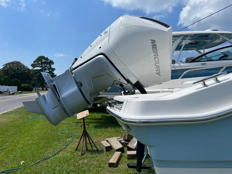 Slide: The Image of 2024 Boston Whaler 250 Dauntless with Mercury outboard motor. - 29