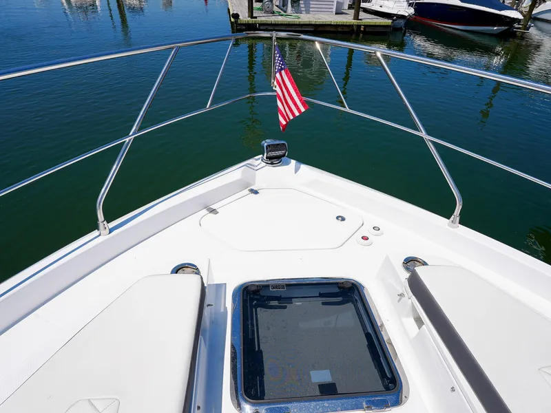 Slide: The Image of Cruisers Yachts 50 Cantius 2021 - 83