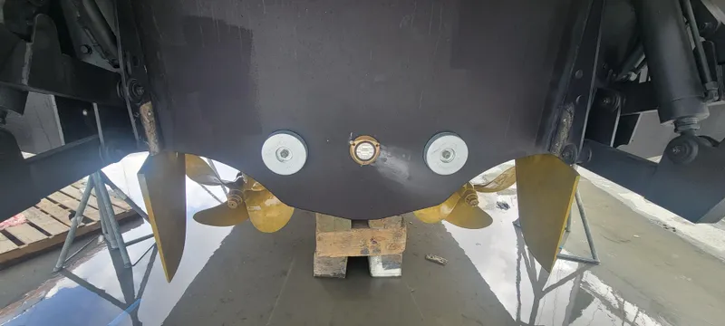 Slide: The Image of Azimut 45 2013 - 84