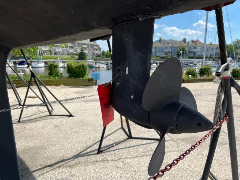 Slide: The Image of Campion C-320 Pilot House 1982 - 55