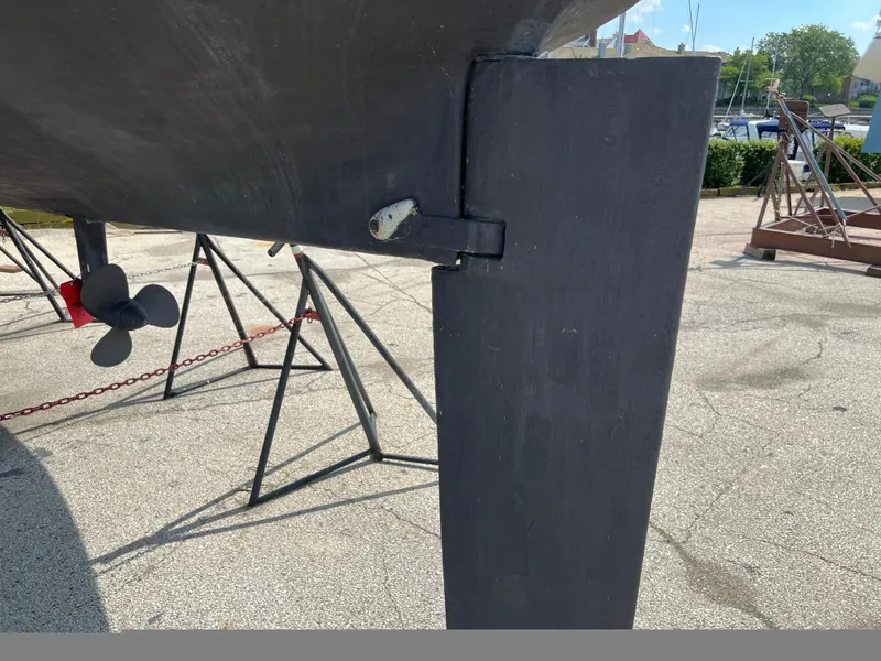 Slide: The Image of Campion C-320 Pilot House 1982 - 56