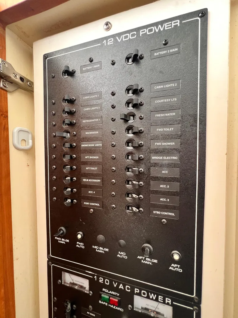 Slide: The Image of Electrical control panel on a 2001 Silverton 352 Motor Yacht. - 28