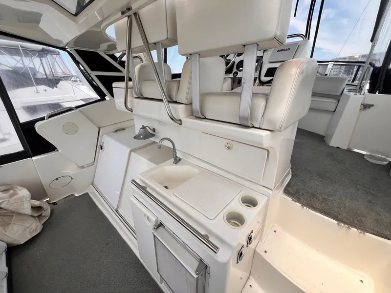 Slide: The Image of Silverton 352 Motor Yacht 2001 - 54