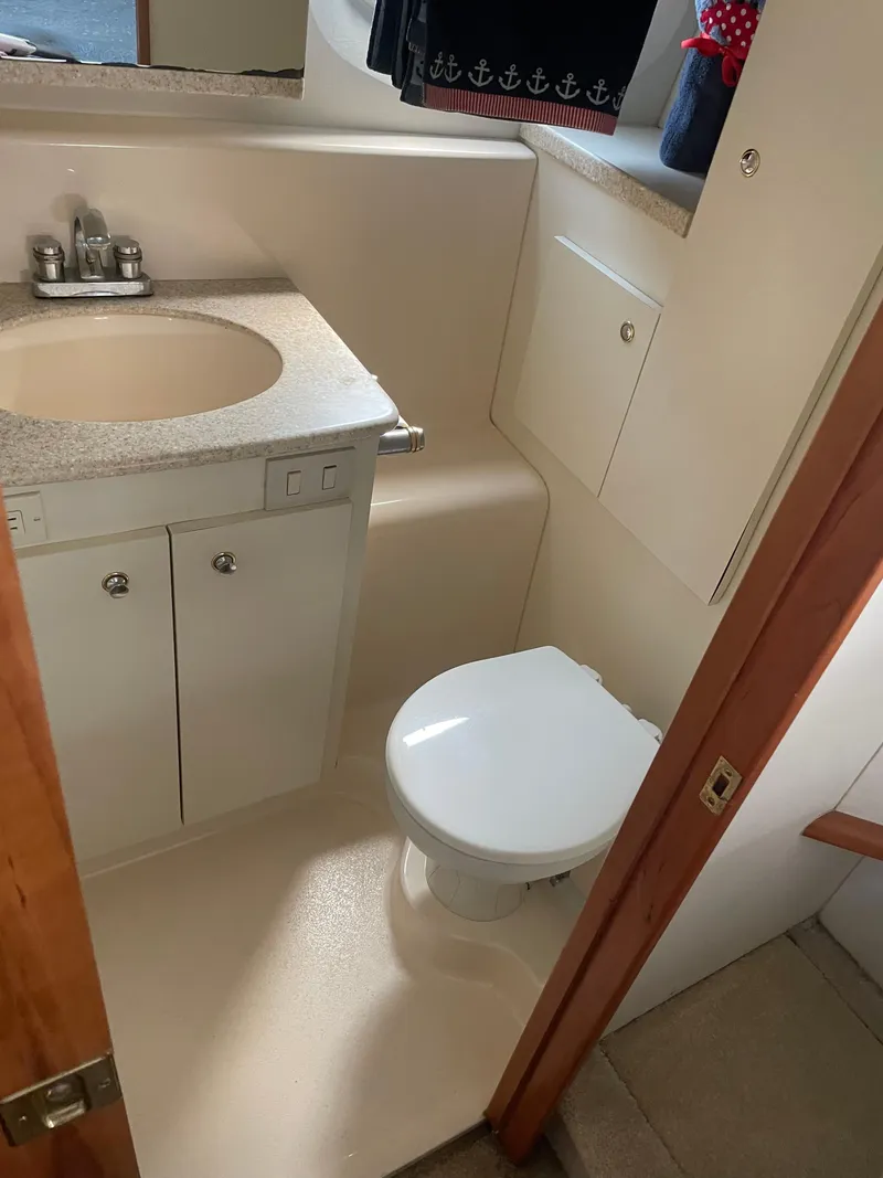 Slide: The Image of Silverton 352 Motor Yacht 2001 - 62