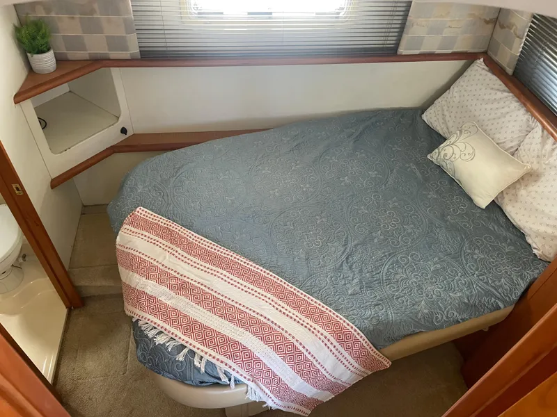 Slide: The Image of Silverton 352 Motor Yacht 2001 - 64