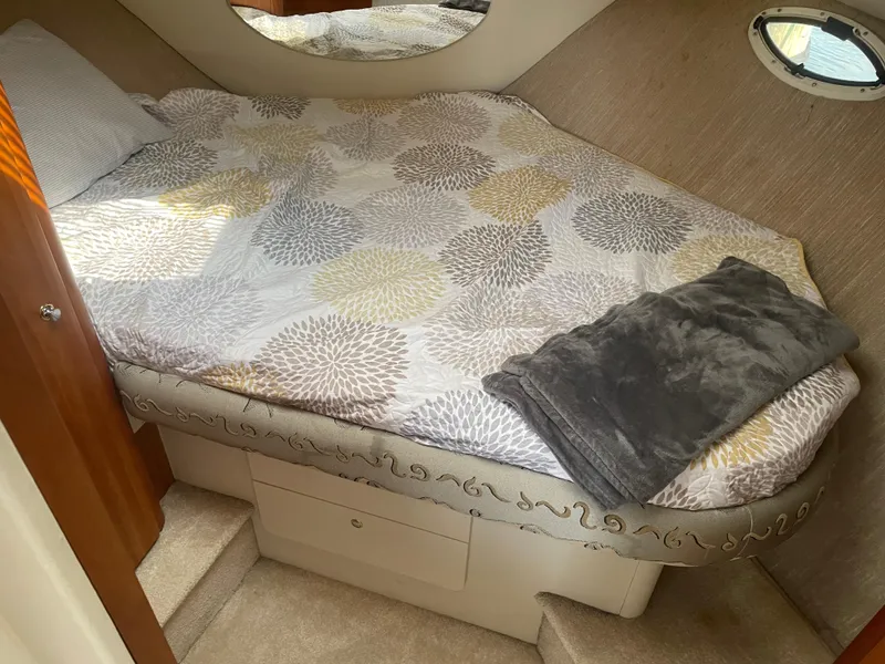 Slide: The Image of Silverton 352 Motor Yacht 2001 - 65