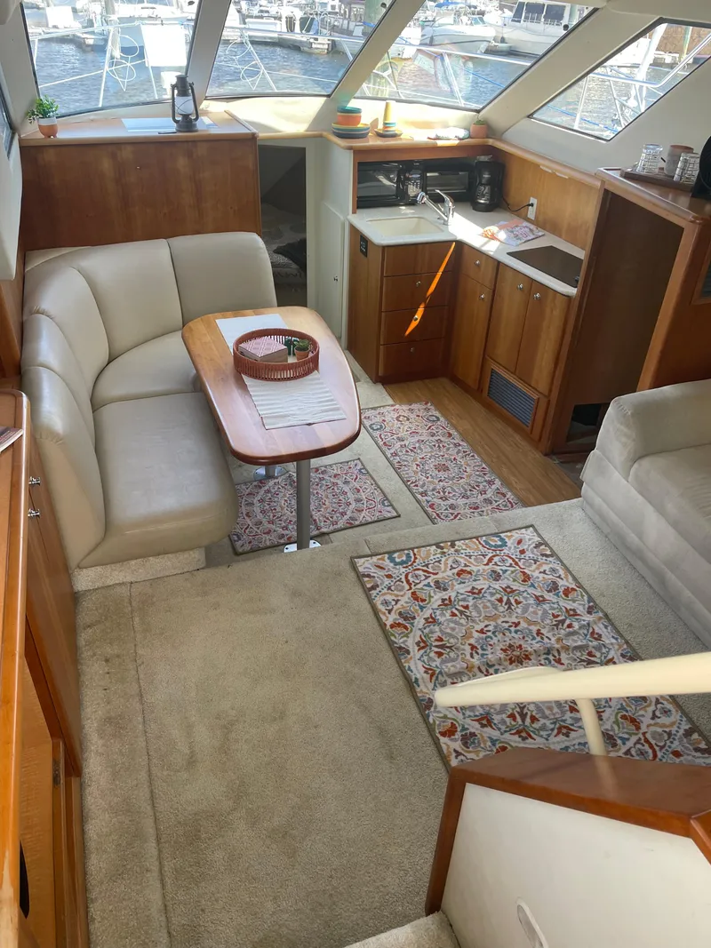 Slide: The Image of Silverton 352 Motor Yacht 2001 - 66