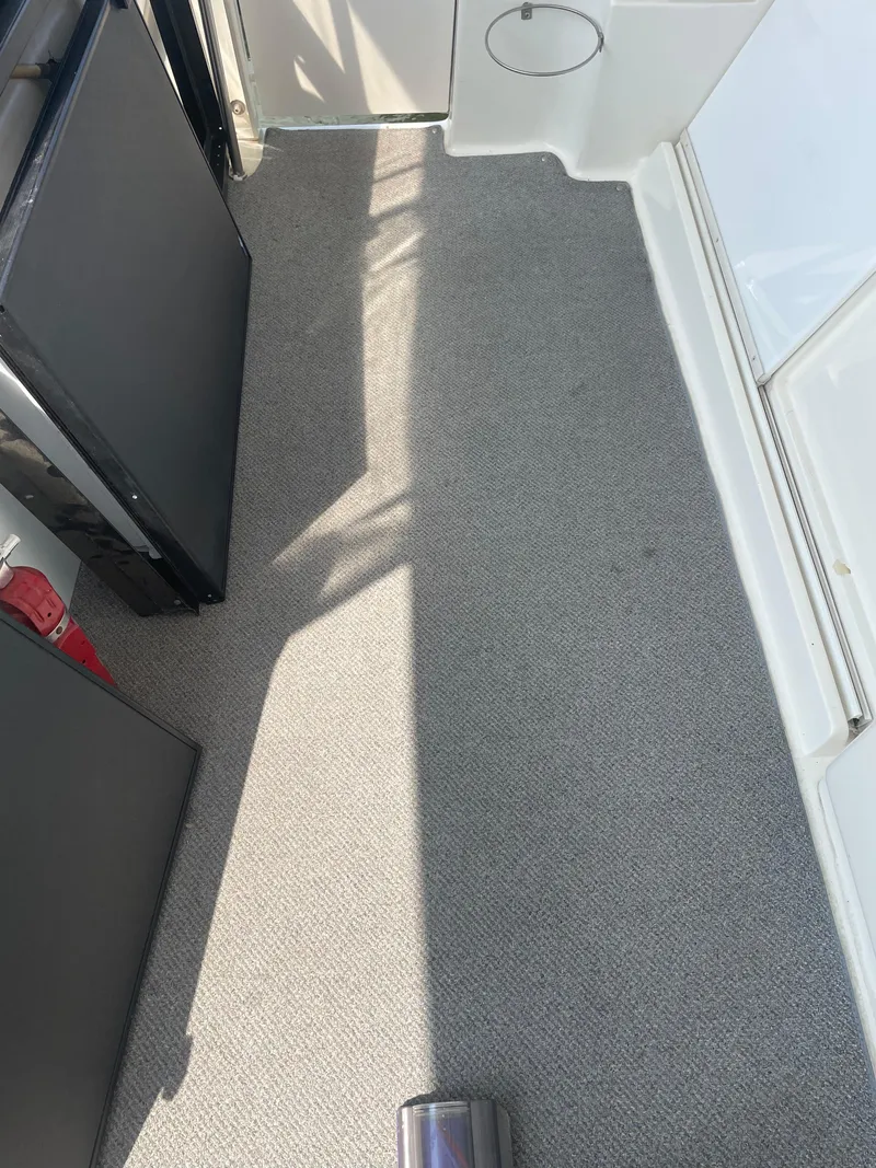 Slide: The Image of Silverton 352 Motor Yacht 2001 - 67