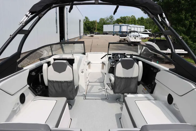 Slide: The Image of Yamaha AR250 2024 - 12