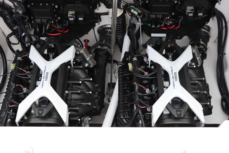 Slide: The Image of Yamaha AR250 2024 - 16