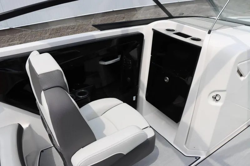 Slide: The Image of Yamaha AR250 2024 - 18