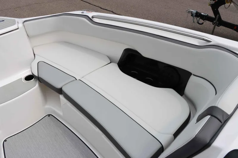 Slide: The Image of Yamaha AR250 2024 - 27