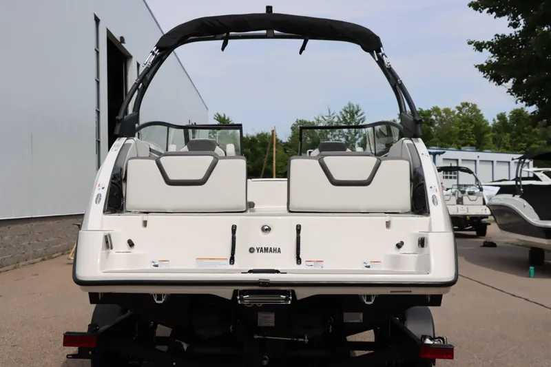 Slide: The Image of Yamaha AR250 2024 - 5