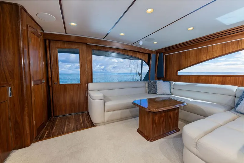 Slide: The Image of Salon JR Beers Power Door - 26