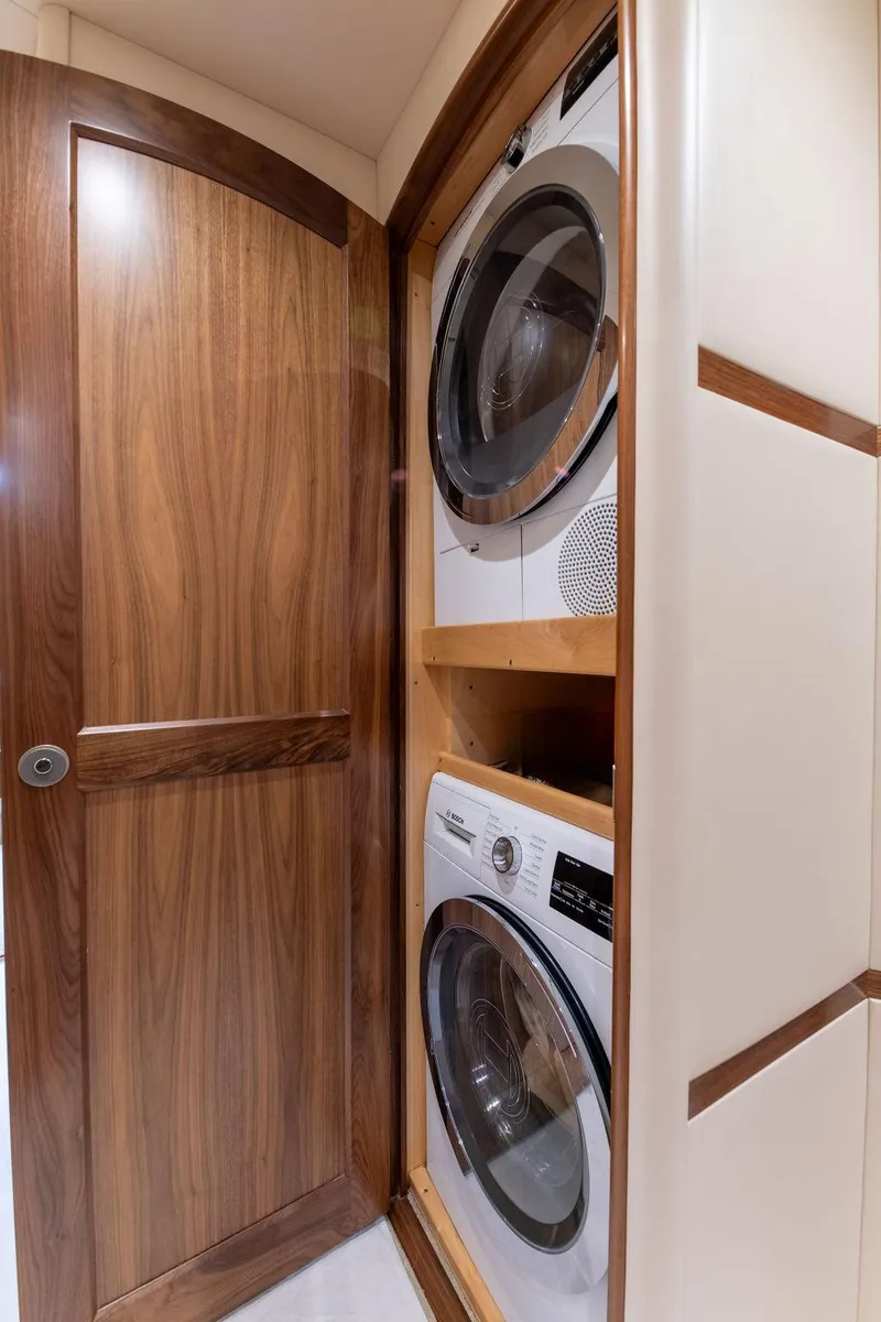 Slide: The Image of Washer & Dryer - 42