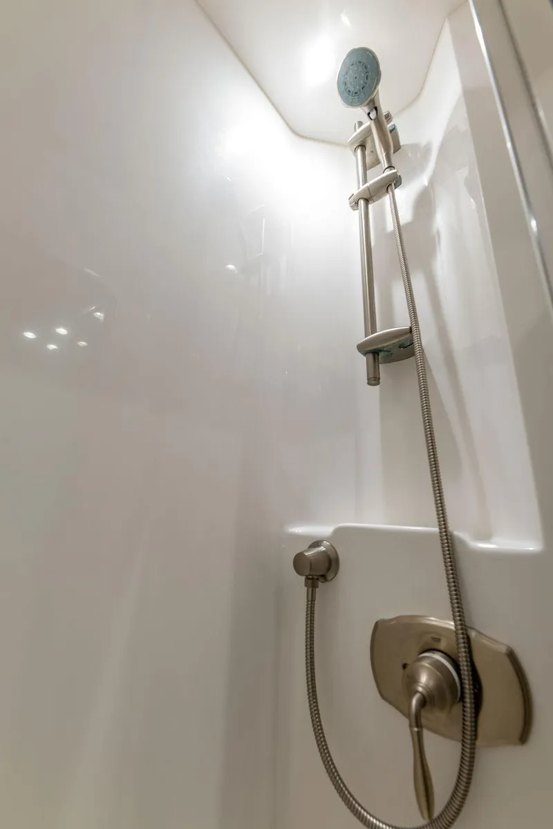 Slide: The Image of Viking 72 Convertible 2017 - 50