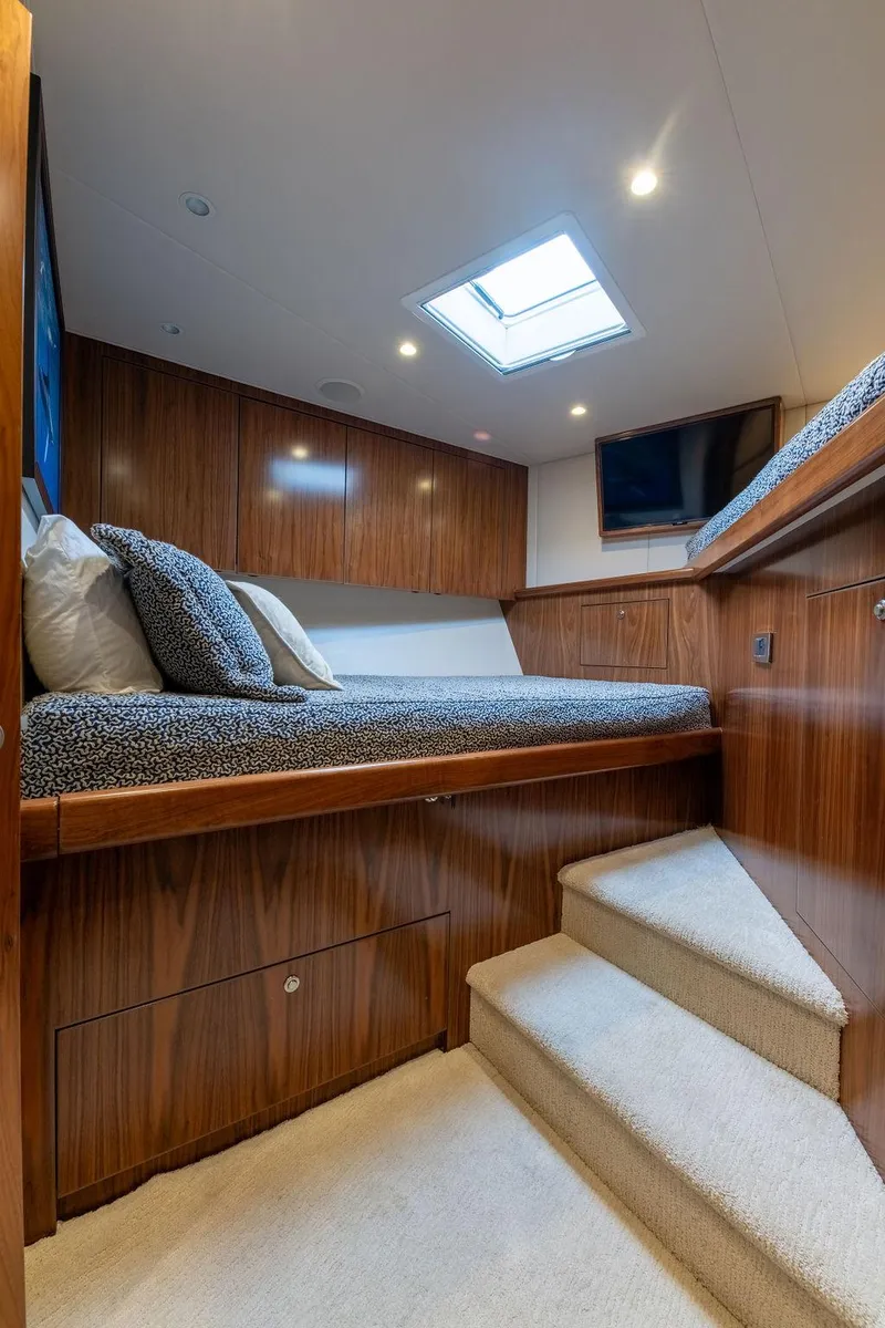 Slide: The Image of Forward Cabin 2 - 51