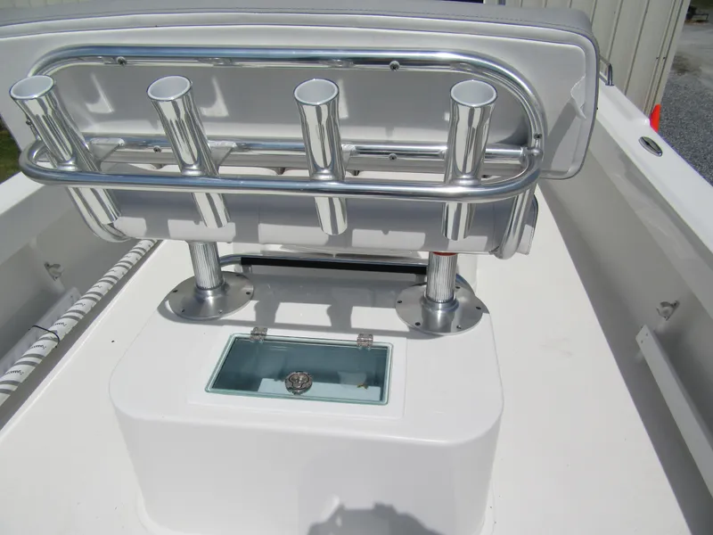 Slide: The Image of Parker 2300 SE CC 2025 boat with rod holders and livewell. - 4