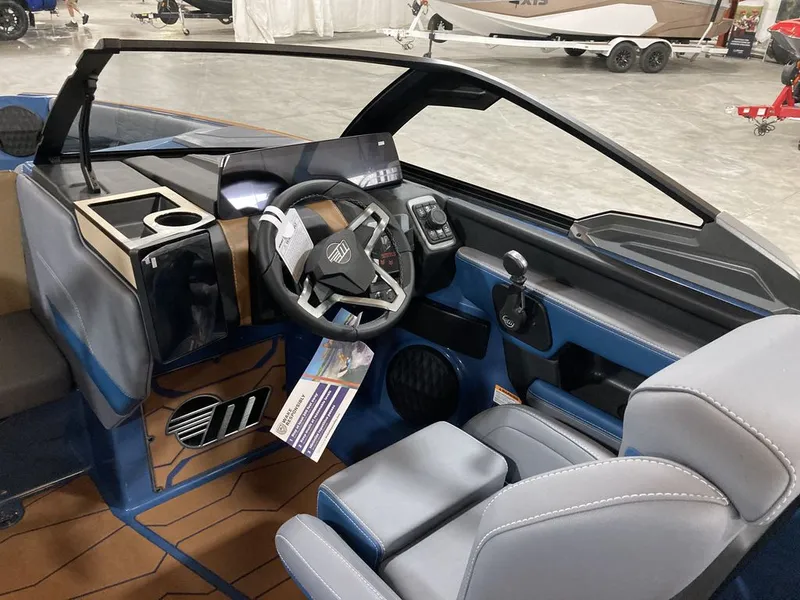 Slide: The Image of Malibu 24 MXZ 2026 - 7