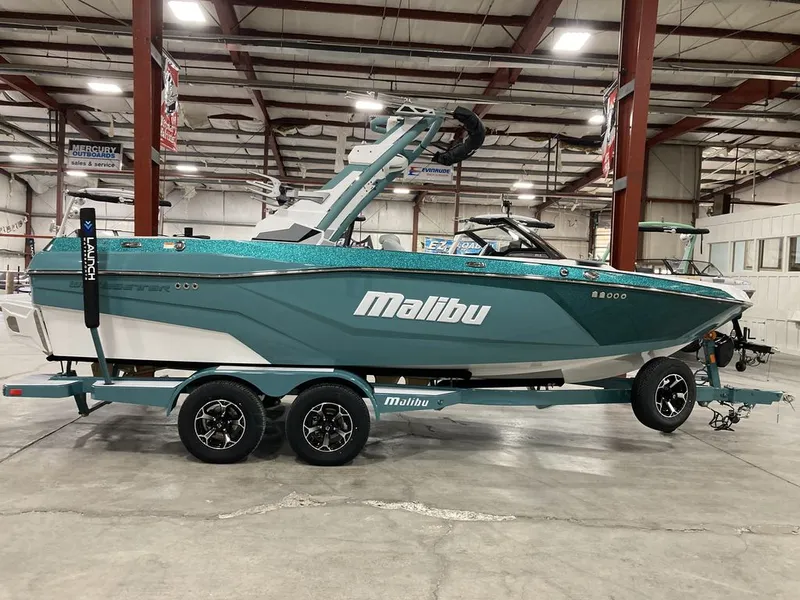 Slide: The Image of Malibu 24 MXZ 2026 - 15