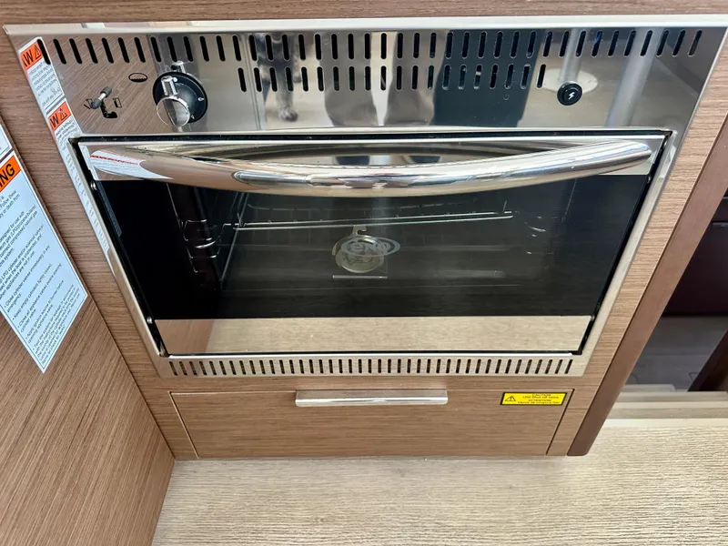 Slide: The Image of Lagoon 40 2020 - 52