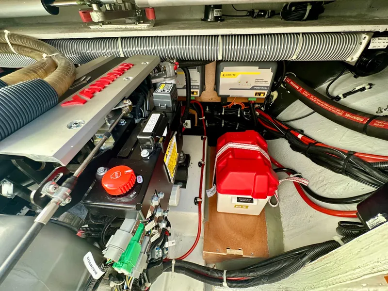 Slide: The Image of Lagoon 40 2020 - 73