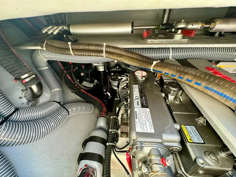 Slide: The Image of Lagoon 40 2020 - 74