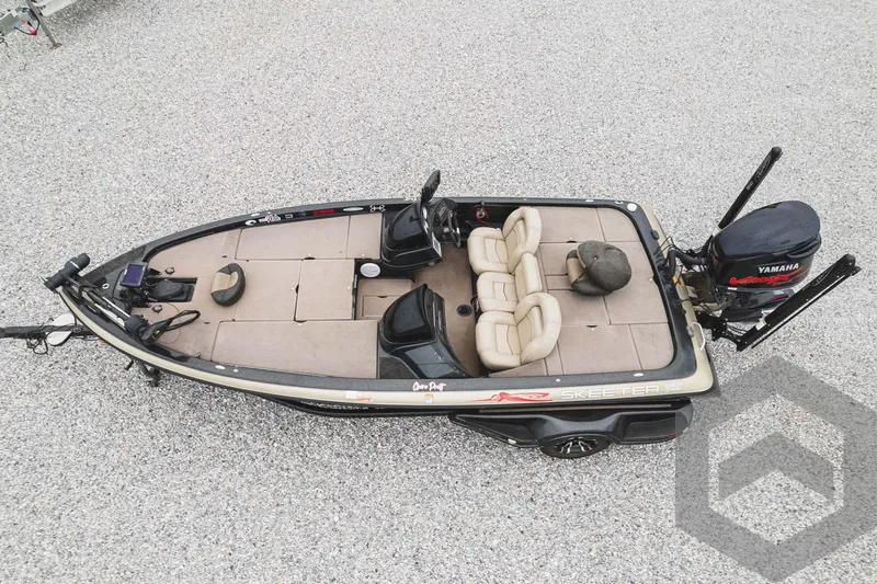 Slide: The Image of Skeeter ZX 200 2009 - 65