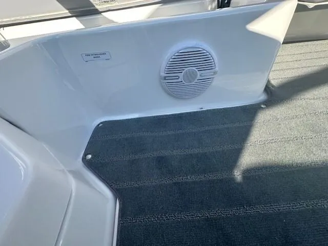 Slide: The Image of Yamaha AR190 2024 - 8