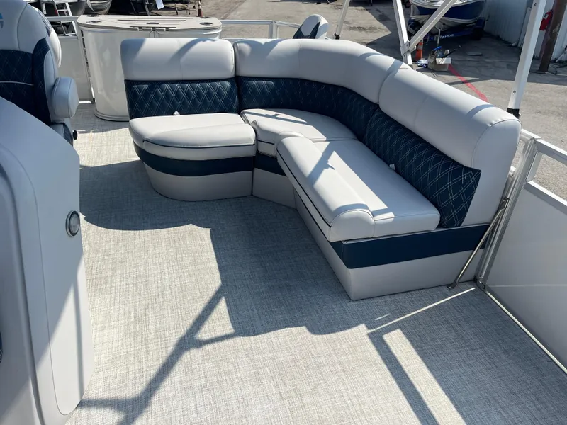 Slide: The Image of Nepallo cw18 2022 - 57