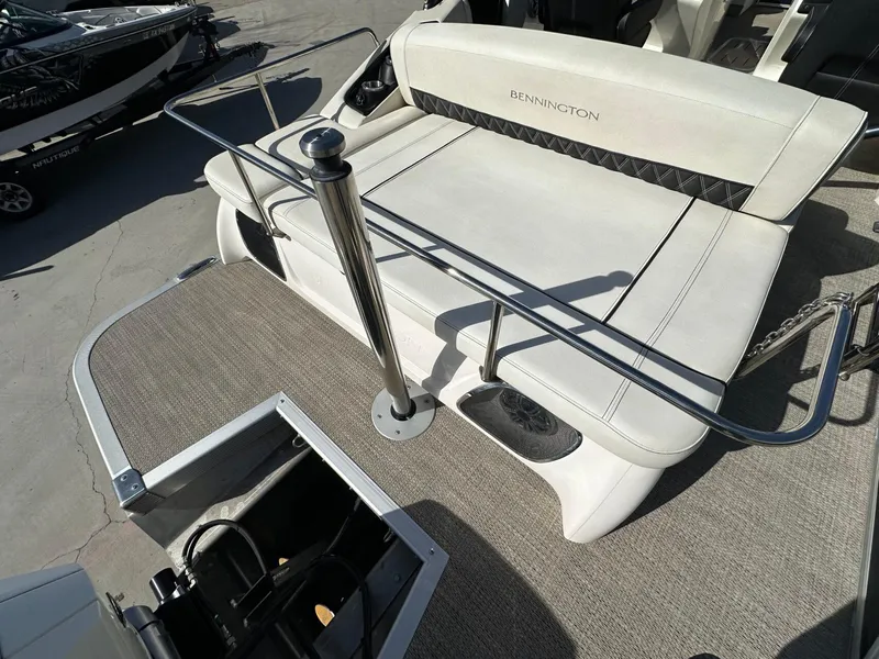 Slide: The Image of Bennington 25 QSB 2019 - 12