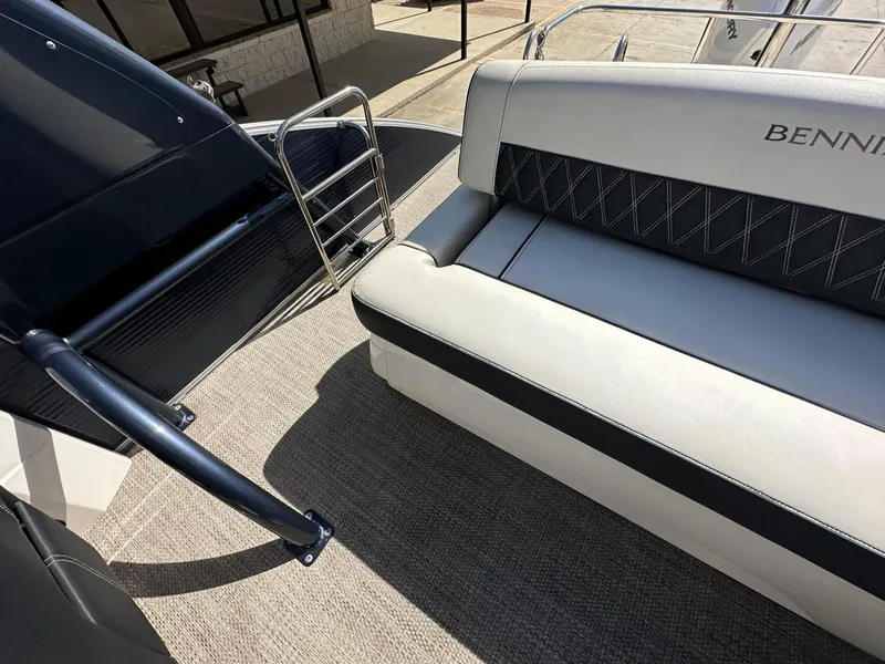 Slide: The Image of Bennington 25 QSB 2019 - 13