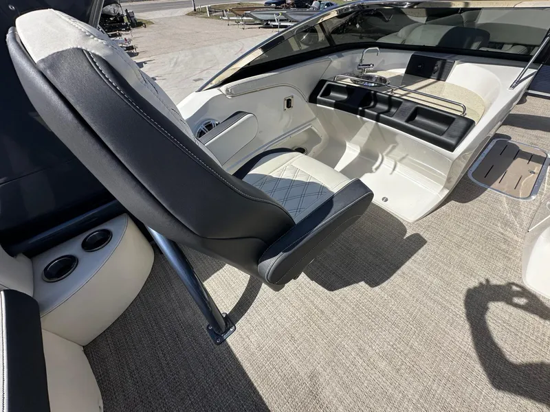 Slide: The Image of Bennington 25 QSB 2019 - 16