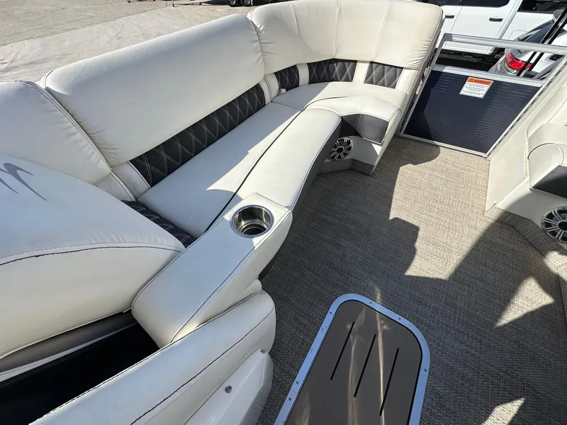 Slide: The Image of Bennington 25 QSB 2019 - 22