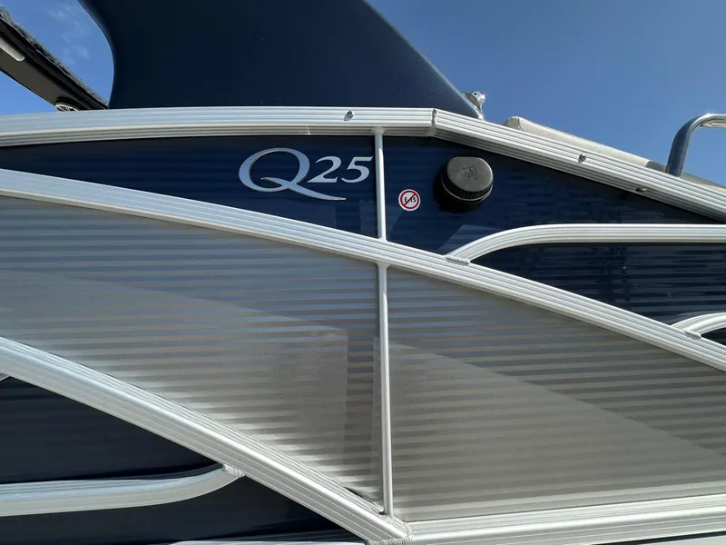 Slide: The Image of Bennington 25 QSB 2019 - 37