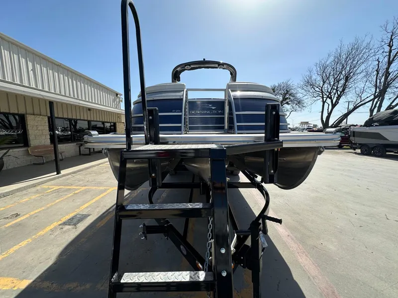 Slide: The Image of Bennington 25 QSB 2019 - 7