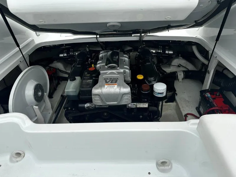 Slide: The Image of 2013 Formula 270 Bowrider engine compartment with Volvo Penta engine. - 14
