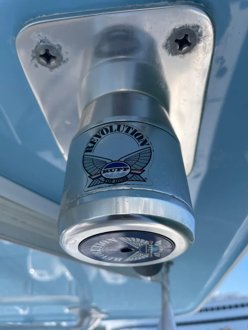 Slide: The Image of Invincible 42 Center Cabin 2018 - 34