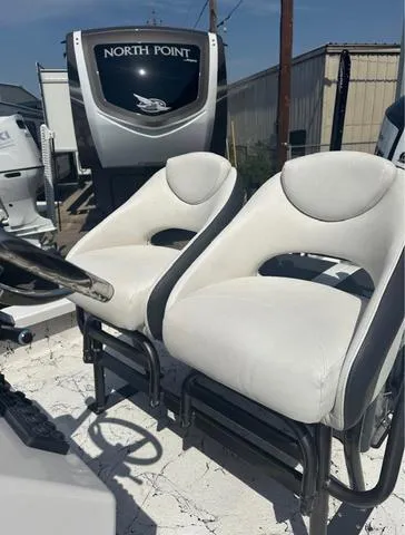 Slide: The Image of Majek 25 ILLUSION 2024 - 6