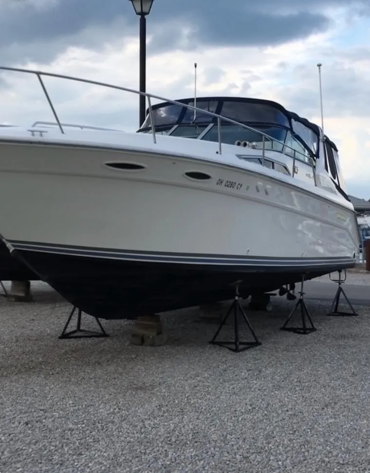 Slide: The Image of Port Hull Side  - 40