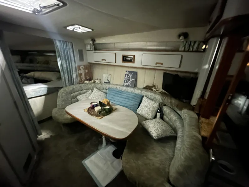 Slide: The Image of Dinette  - 51