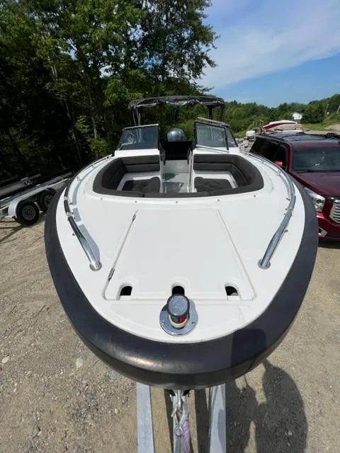 Slide: The Image of 2016 Draco 27 RS boat on a trailer, front view. - 13