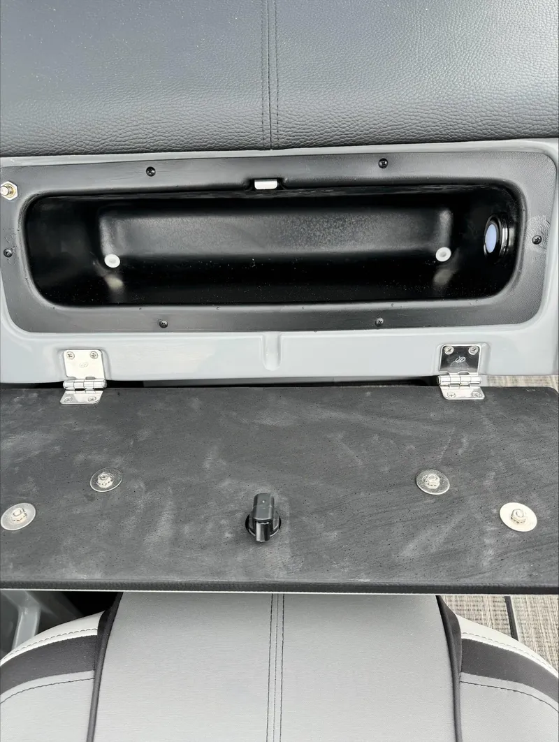 Slide: The Image of Aqua AP235ULW 2024 - 14